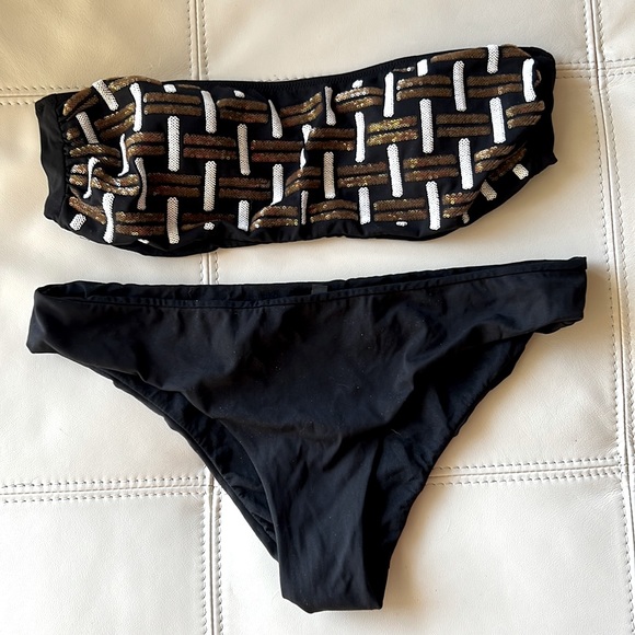 FENDI (authentic) bikini - Picture 1 of 7